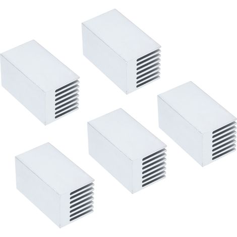 Cinq dissipateurs thermiques en alliage d'aluminium anodisé (51,6 x 28 x 28 mm) destinés à être utilisés dans les modules de puissance. (1/5)