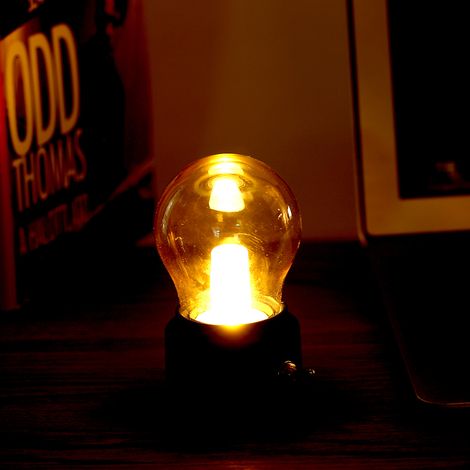 Kreatives Retro-LED-Nachtlicht, USB-wiederaufladbar, Schwarz (1/5)