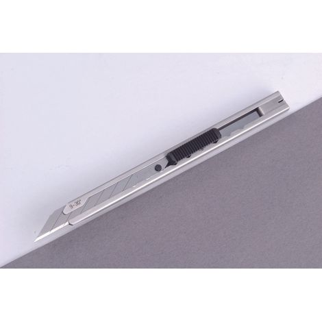 Karte mit 1 Präzisionsschneider mit 9 mm konischer Klinge Tajima (1/5)