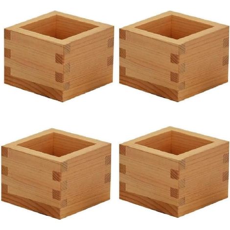Ensemble de 8 pièces de style japonais comprenant une boîte et un plateau à saké en bois, pouvant contenir des coupes à saké dans un plateau carré en bois faisant également office de boîte à dessert. (1/3)