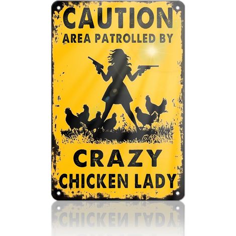 Décoration drôle de poulailler - Plaque métallique en étain "Attention, zone patrouillée par une folle de poulets" - Art mural vintage de ferme 20x30 cm pour le jardin et la poulaillerie (1/5)