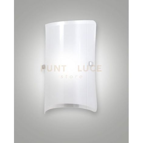 MILTON APPLIQUE BIANCA 15X26 CM  IN VETRO E METALLO 1 LUCE ATTACCO E27