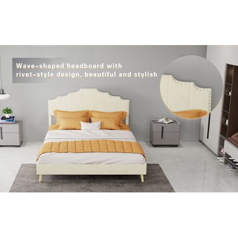 Lit adulte beige 140 x 200 cm en tissu doux avec tête de lit rembourrée et cadre bas sans matelas pour chambre et suite parentale (1/5)