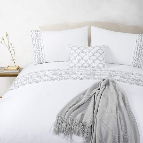 Bettwäsche-Set 3-teilig mit Stickerei, Polycotton, 200x200 cm, Weiß/Grau
