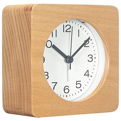Réveil carré en bois de 7,6 cm (3 pouces) avec chiffres arabes, silencieux, rétroéclairé, fonctionne sur piles, style naturel