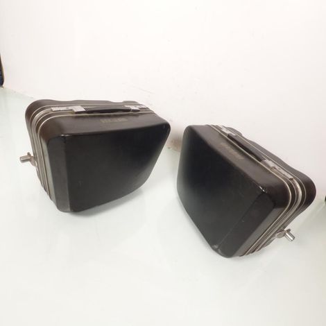 [PRODUIT D'OCCASION] Paire de valises origine pour moto Yamaha 750 Xj Seca 1981 à 1983