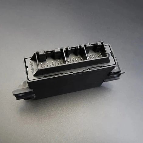 8KD919475B is suitable for 09-16 Audi A4L reversing radar module (1/4)