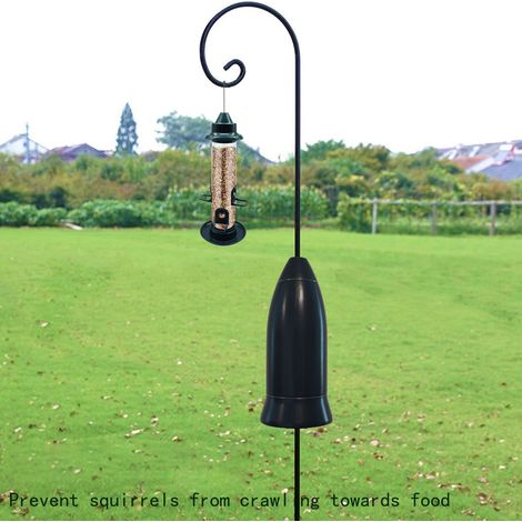 Protección para comederos y casitas colgantes para pájaros – Cúpula giratoria de 360° para ardillas – Plástico negro resistente – Dimensiones: 18 x 18 x 40,5 cm – Fácil montaje (1/5)