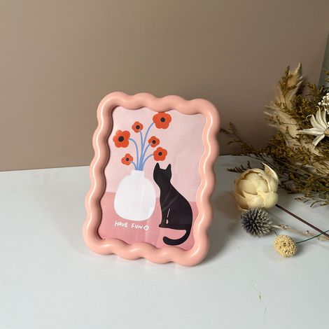 Cornice portafoto decorativa rosa, color crema, creativa e graziosa, con supporto in acrilico, ideale per l'ufficio o la casa. (1/2)