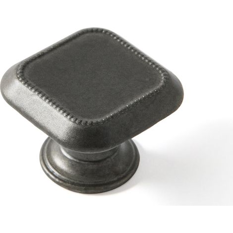 Bouton de meuble  Style classique  Fabriqué en Zamac  Fini bronze champagne  Mesures 303022mm  Système de fixation vissé  Comprend des vis M4  2 unités - talla