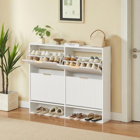 Meuble à chaussures, 120x24x102 cm, range-chaussures gain de place pour entrée et couloir, meuble d'entrée avec 3 portes abattantes cannelées, Blanc (1/5)