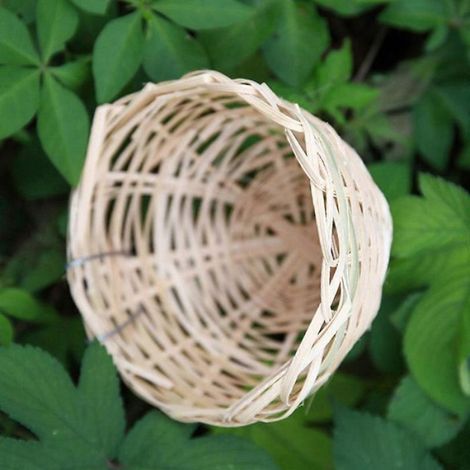 Nid D'Oiseau - Bambou Tressé À La Main - Pour Petits Oiseaux - Crochet Métallique Intégré - 10 x 10 x 6 cm - 1 Pièce (1/5)