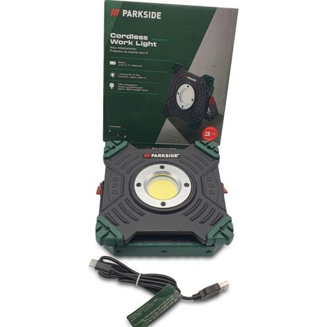 - Projecteur de chantier sans fil - 2000lm - IP65 - Batterie 6000mAh - Robuste et rechargeable - Voir photos (1/5)