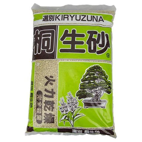 Kiryuzuna hard quality 2/5 mm (c.ca 11 kg - 14 lt), per bonsai di conifere (1/2)