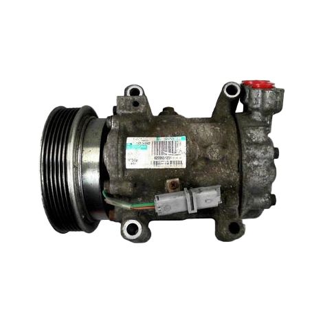 [PRODUIT D'OCCASION] Compresseur Air Conditionne RENAULT Clio III Ph.1 05-09 ♻️ Ref Oe. 8200953359 - Garantie à vie (1/4)