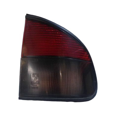 Feu Arriere Droit RENAULT Safrane -96 [PRODUIT D'OCCASION]♻️7701035700 (1/3)