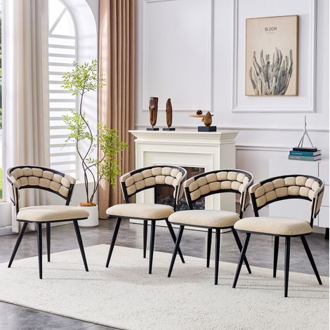 Juego de 2 sillas de comedor de terciopelo beige con patas de metal negro, respaldo acolchado (1/5)