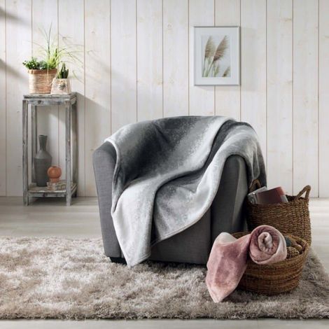 Plaid flanelle 125 x 150 cm Louane rose (1/3)