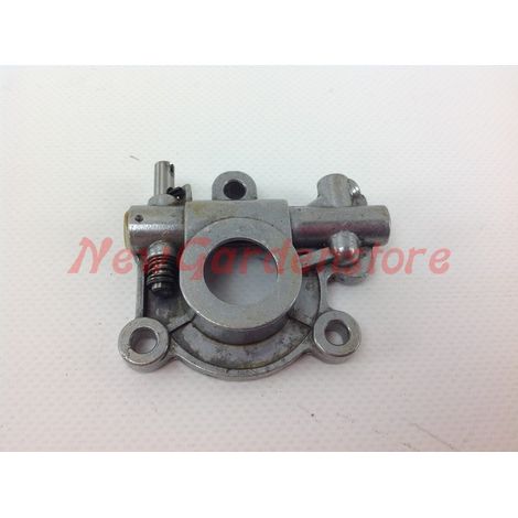 Pompe à huile ALPINA P680 moteur de tronçonneuse ZENOAH G561 008872 (1/4)