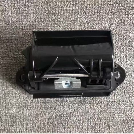 69190-50012 is applicable to the 2010-2020 new Prado 2700 4000 models, with the left-side outer handle of the tailgate. (1/5)