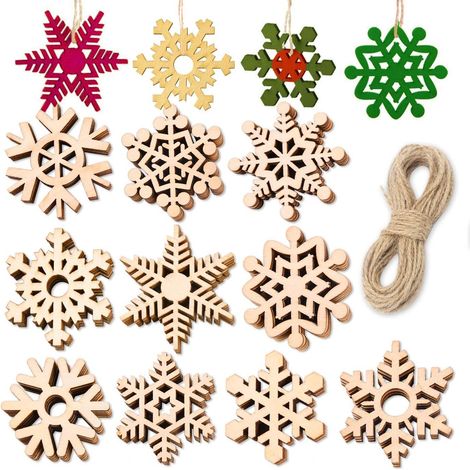 Juego de 50 piezas de decoración navideña: virutas de madera de copos de nieve navideños, decoraciones de virutas de madera caladas, adornos colgantes y (1/5)