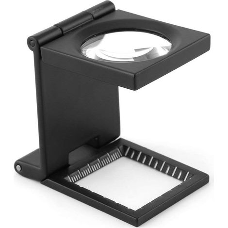 Lente d'ingrandimento pieghevole, ingrandimento 10x, mini lente d'ingrandimento portatile pieghevole tripla con scala, vetro portatile in lega di zinco, adatta per strumenti tessili, ottici e di gioie