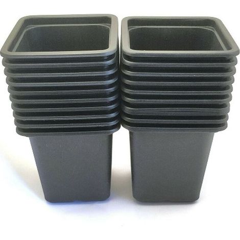 Pack de 20 Godets carrés noir en plastique 7cm