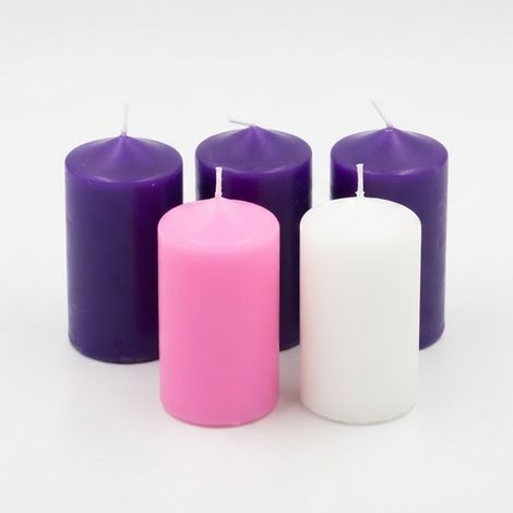 Set 5 Candele dell'Avvento in Cera colorata 3 Viole 1 Rosa 1 Bianca per Corona D. 5cm H10cm, Tradizione Natalizia, Ceri Liturgici Centrotavola Decorativo Casa (1/5)