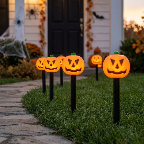 Set of 5 Spooky Pumpkin Stake Lights (1/2)