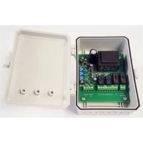 Armoire de commande CEAG3F pour feu à 3 lumières
