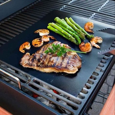 Tapis de cuisson réutilisable pour barbecue, 33 x 40 cm, antiadhésif, en téflon noir. (1/4)