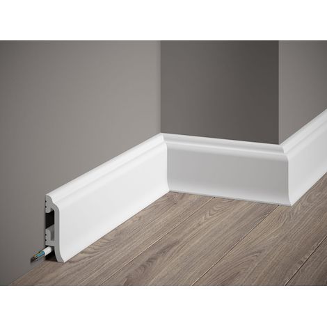 Plinthe Premium en polymère – D1PL102T (1/2)