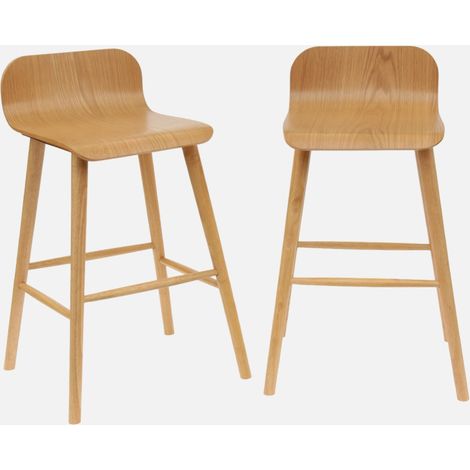 Set 2 sgabelli da bar scandinavo in legno di hevea 67,5 cm