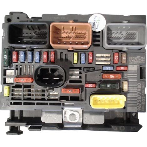 Boite A Fusibles PEUGEOT 3008 [PRODUIT D'OCCASION]♻️bsmr0200 (1/4)