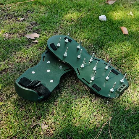 Chaussures aératrices de pelouse à pointes avec sangle métallique PP fer et polyester 6 33 × 15 × 4,5 cm 800 g – Livraison gratuite (1/5)