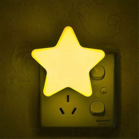 LED Veilleuse , Lampe de Nuit Murale Automatique Prise Electrique avec Capteur de Lumiere Eclairage pour Chambre de Bébé, Garage, Couloir (Jaune) (1/5)