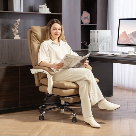 CHICFURN Sedia da ufficio ergonomica 76x65x121 cm in similpelle marrone con poggiapiedi (1/5)