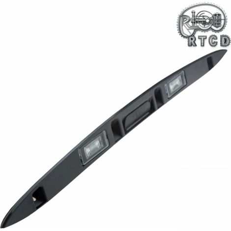 Tailgate switch 51133403611 is compatible with BMW X3 E83 2003-2006 models. (1/5)