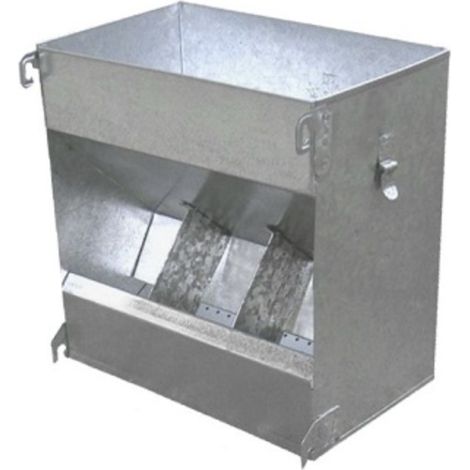Alimentation pour les lapins avec 3 bocas gomez et crespo