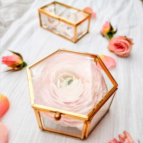 Skylantern – Boîte à bague mariage hexagonale en verre et métal – Présentoir bijoux 10,5x9,5x5 cm – Finitions dorées pour fiançailles et demande (1/5)