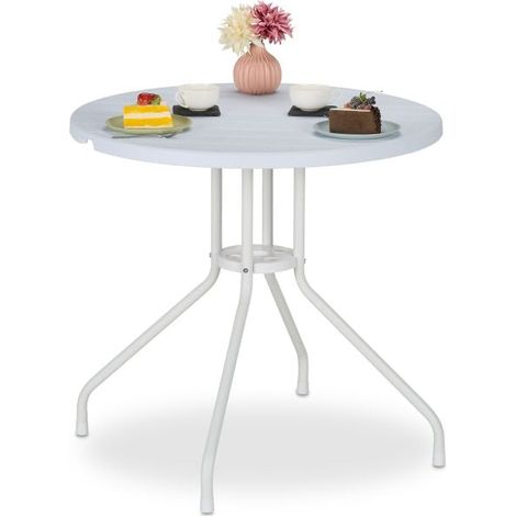 Mesa de jardin con aspecto de madera blanca