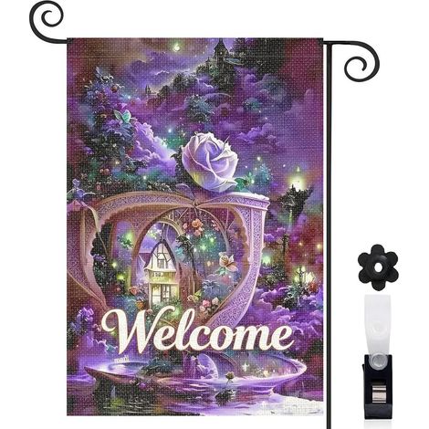Drapeau vertical style conte de fées et château violet 30 x 45 cm décoration saisonnière extérieure (1/5)