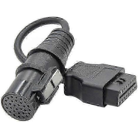 Câble adaptateur de diagnostic pour camions Iveco 30 broches mâle vers OBDII 16 broches femelle (1/5)