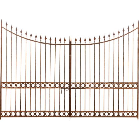 Solid iron gate