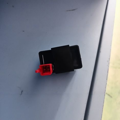 Relais – Compatibthe Kawhichaki NINJA ZX-6 / ZX-7 / ZX-9 / GPZ1100 1989-2008 – 27002-1065 (1/2)