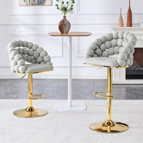 Tabouret de bar - KOMHTOM - 45x52x65-112cm - velours gris clair - dossier chaînes de perles - piètement métal doré réglable (1/5)