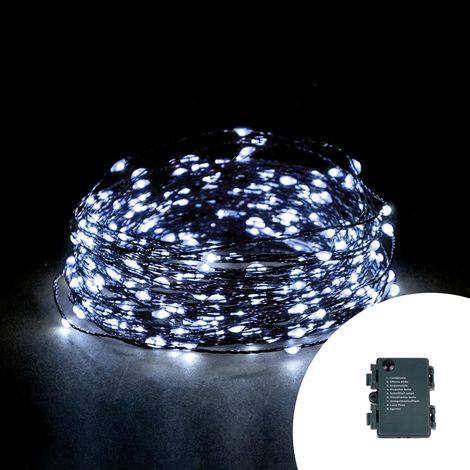 Stringa 15 metri da 150 MicroLed Bianco Freddo con cavo verde a batteria da esterno Wisdom (1/2)