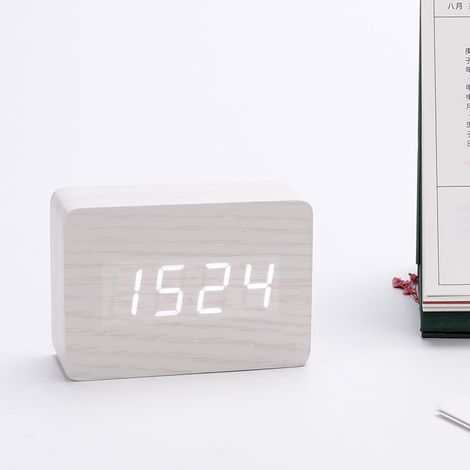 Réveil numérique à LED avec date et format 12/26 heures - Convient pour la maison, la chambre, le bureau, horloge numérique (1/5)