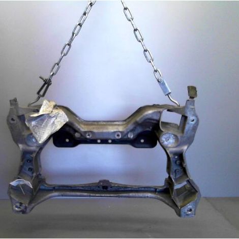 [PRODUIT D'OCCASION] Berceau Moteur Avant MERCEDES Classe C ♻️ Ref Oe. 2036280657 - Garantie à vie (1/3)