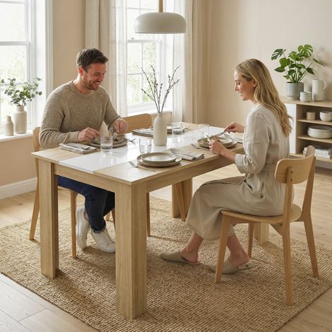 Mesa de comedor/cocina de diseño moderno con amplia superficie de madera, capacidad para 2-4 personas, dimensiones: 120 cm de largo x 69 cm de ancho x 75 cm de alto.